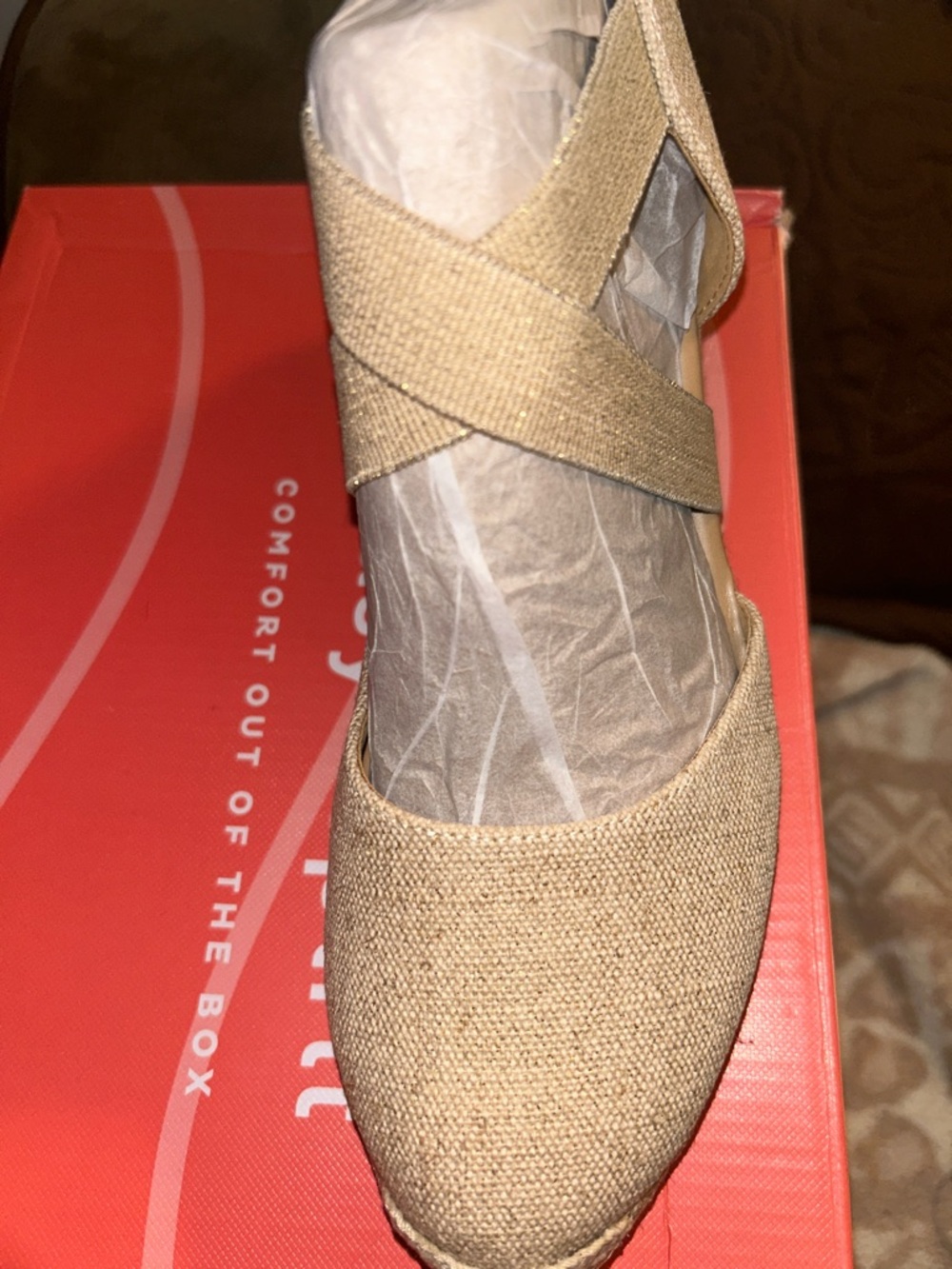 Women’s Espadrille Wedge Pump in Tan